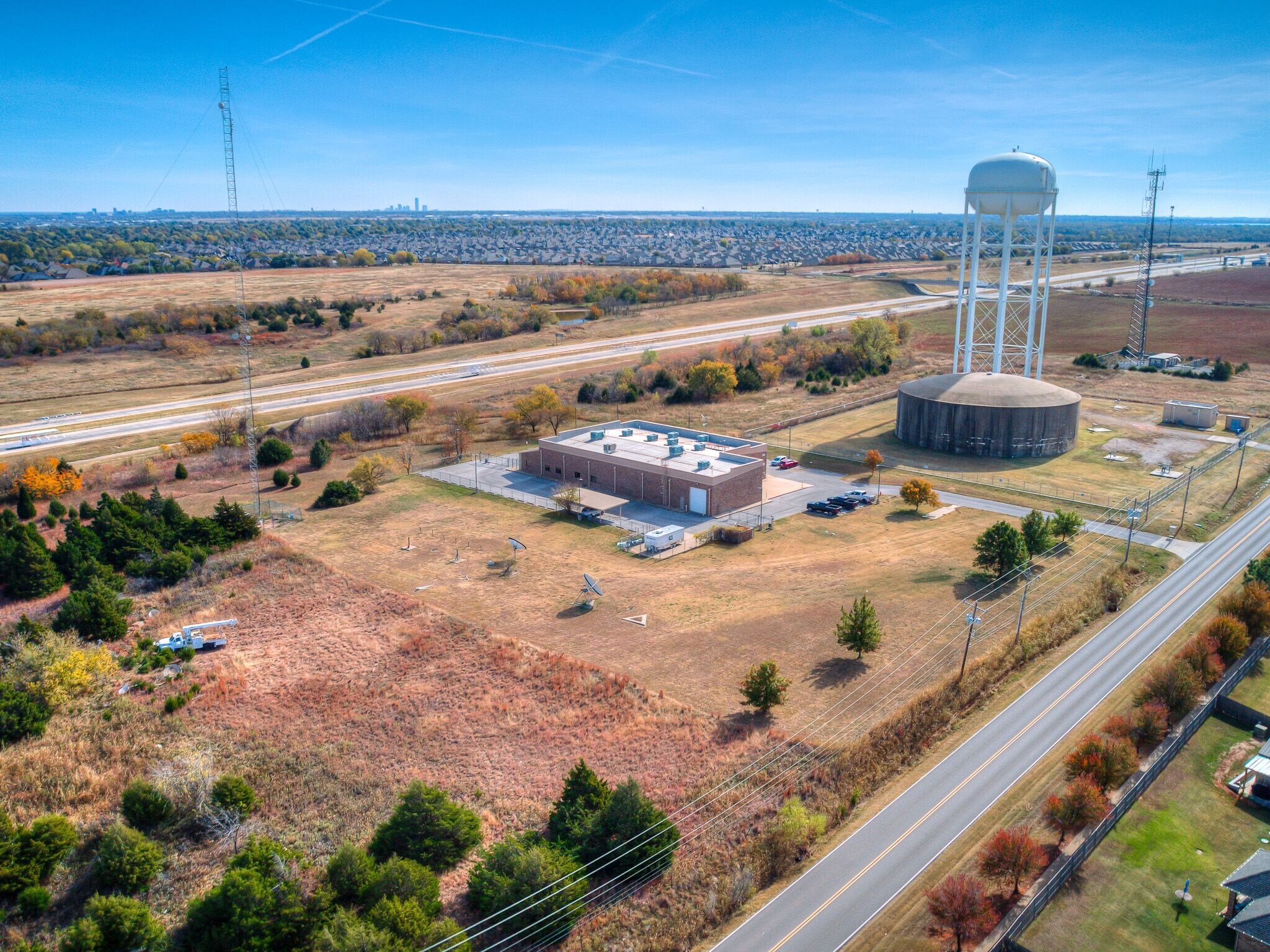 9802 N Morgan Rd, Yukon, OK à vendre Photo principale- Image 1 de 46