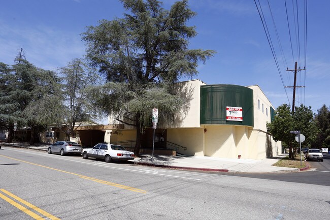 More details for 10660 White Oak Ave, Granada Hills, CA - Office/Medical for Lease
