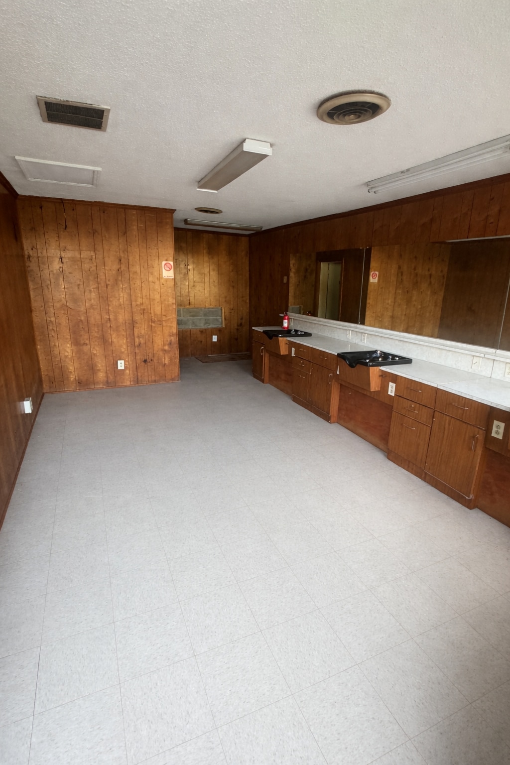 567 Wilson St S, Rock Hill, SC à louer Photo intérieure- Image 1 de 1