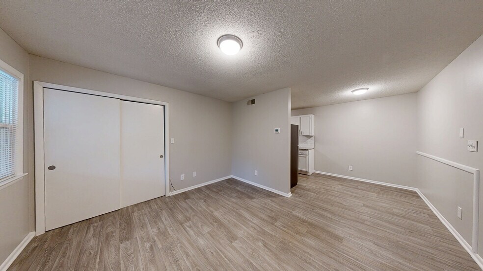 412 Oakridge Ave, Fayetteville, NC à vendre - Numérisation 3D de Matterport - Image 2 de 31