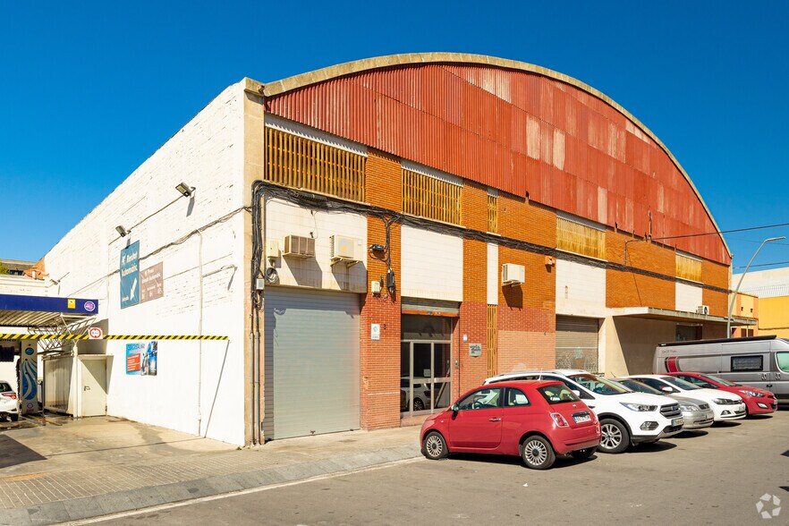 Industriel dans Barcelone, Barcelona à vendre - Photo du bâtiment - Image 2 de 18