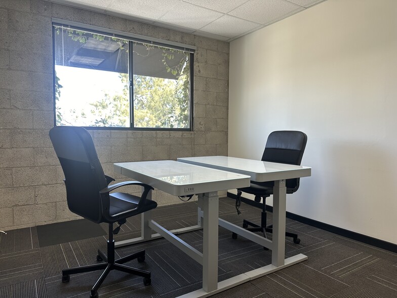 601 S Brand Blvd, San Fernando, CA for lease - Interior Photo - Image 3 of 5