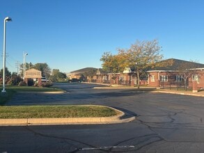 2360-2390 State Road 44, Oshkosh, WI for lease Building Photo- Image 2 of 5