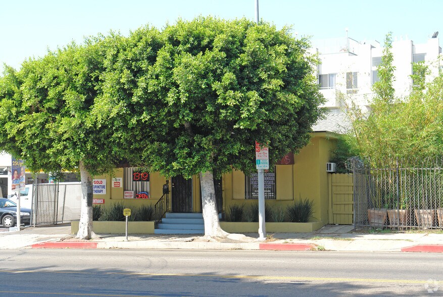 1319 N La Brea Ave, Los Angeles, CA à louer - Photo du bâtiment - Image 2 de 2