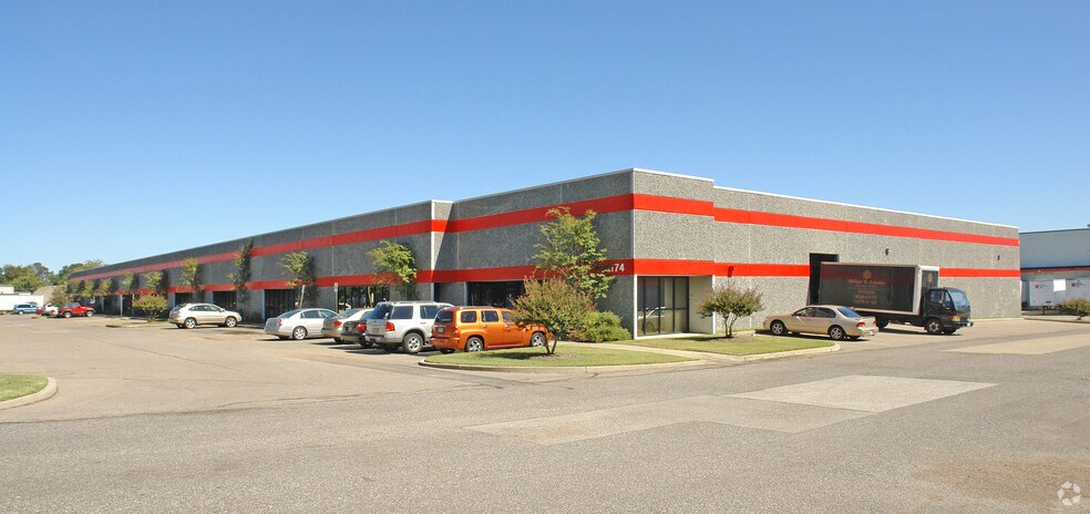 174 Collins St, Memphis, TN à louer - Photo du bâtiment - Image 3 de 9