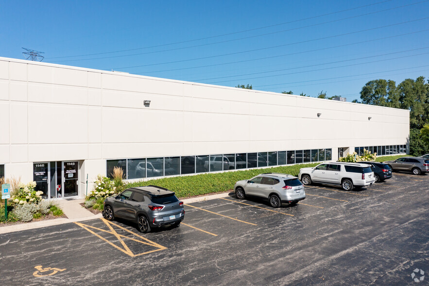 1140-1152 N Main St, Lombard, IL for lease - Building Photo - Image 1 of 5