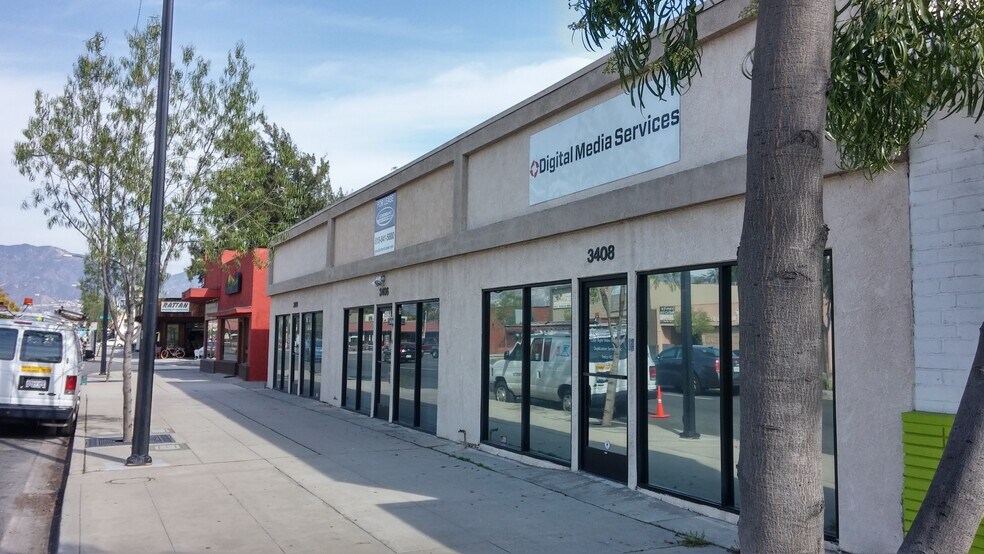 3406 W Burbank Blvd, Burbank, CA à louer - Photo principale - Image 1 de 4