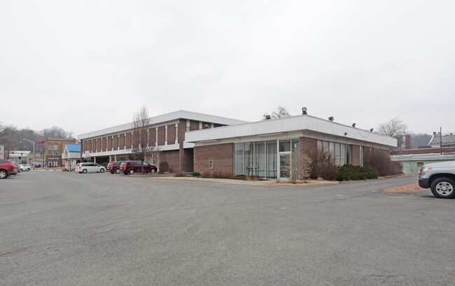 More details for 29-39 Market St, Amsterdam, NY - Office for Lease