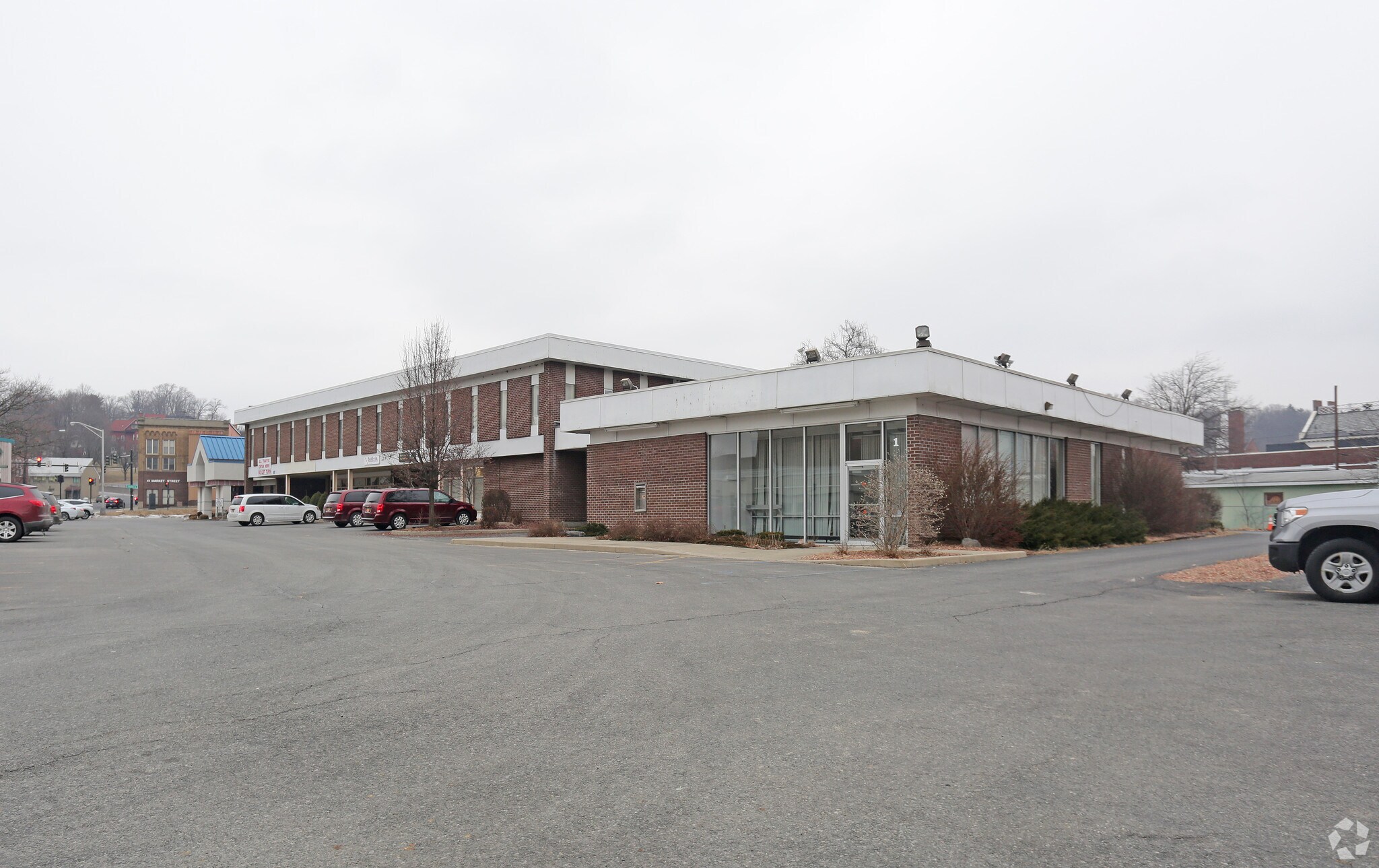 29-39 Market St, Amsterdam, NY for lease Primary Photo- Image 1 of 12