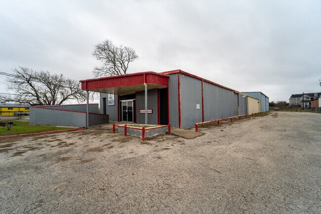 Plus de détails pour 3011 Houston Hwy, Victoria, TX - Industriel à louer