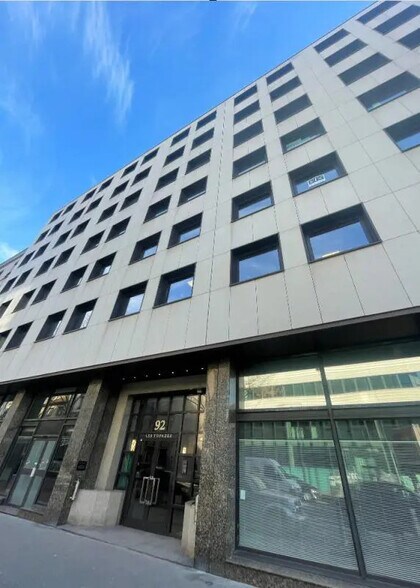 92 Cours Vitton, Lyon à louer - Photo du bâtiment - Image 1 de 7