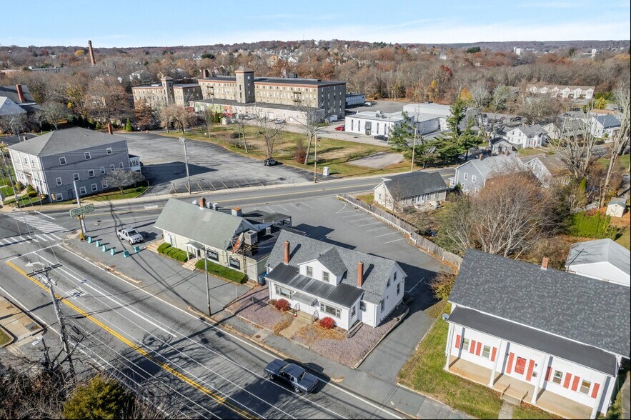 1593 Centerville Rd, Warwick, RI à louer - Aérien - Image 2 de 11