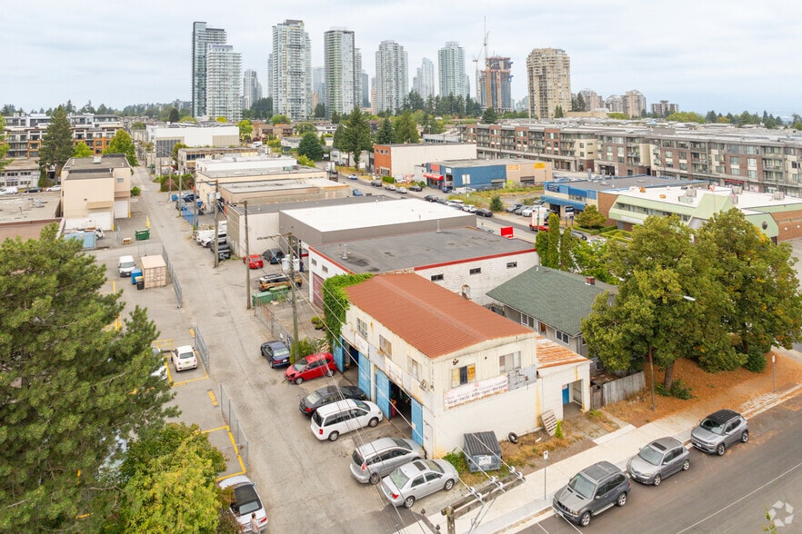 5488 Imperial St, Burnaby, BC à vendre - Aérien - Image 2 de 2