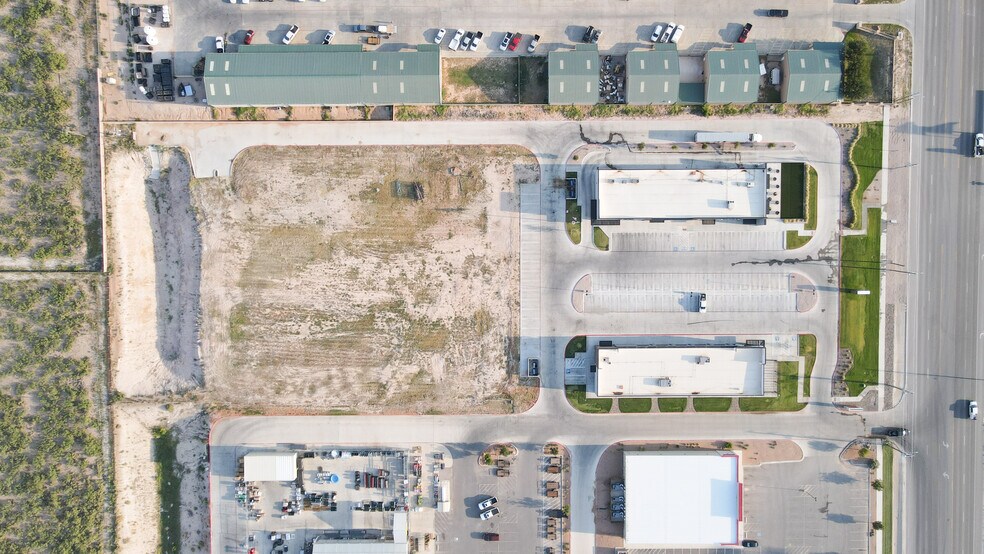 6409 Big Spring st, Midland, TX for sale - Building Photo - Image 2 of 4