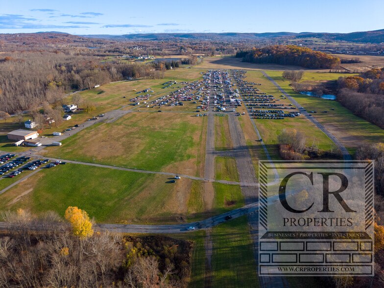 416-428 NY-216, Stormville, NY à vendre - Photo du bâtiment - Image 2 de 34