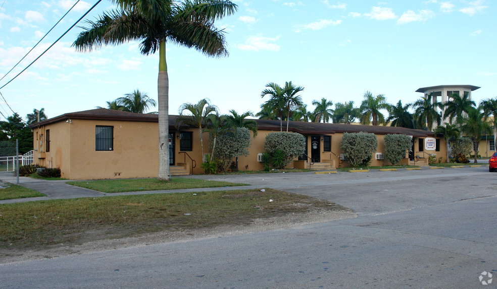 401 W Palm Dr, Florida City, FL for sale - Primary Photo - Image 1 of 1