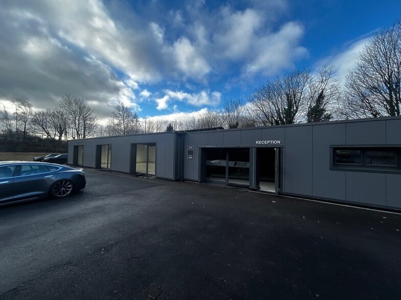 Market St, Accrington for lease - Building Photo - Image 2 of 14