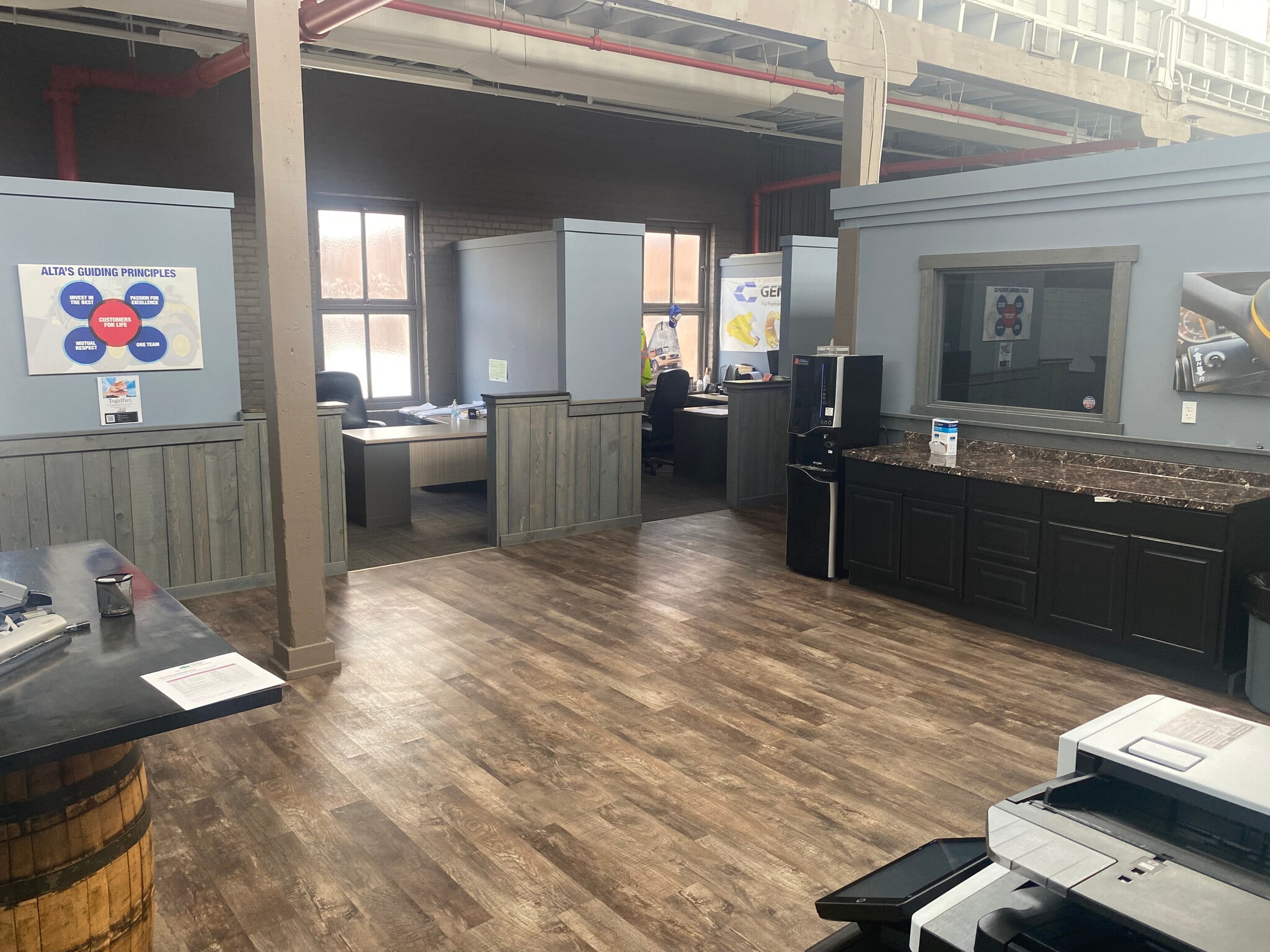 5105-5151 Loraine St, Detroit, MI for lease Building Photo- Image 1 of 11