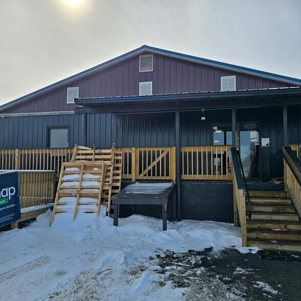 1410 1st Ave, Worthington, MN à vendre - Photo du bâtiment - Image 2 de 8