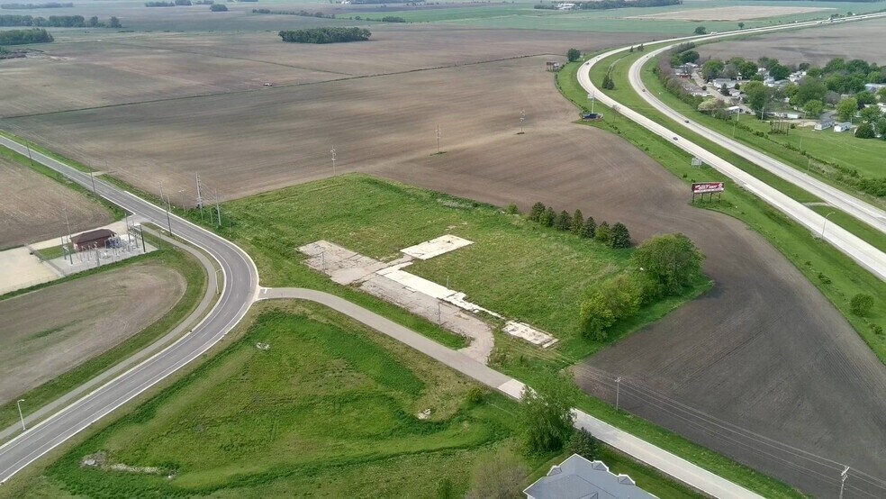 400 31st St SW, Austin, MN for sale - Commercial Listing Video - Image 2 of 4