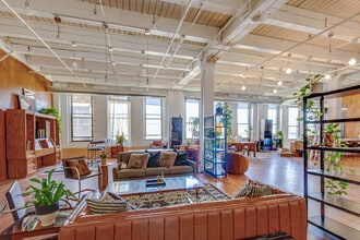 1821 W Hubbard St, Chicago, IL for lease Interior Photo- Image 2 of 7