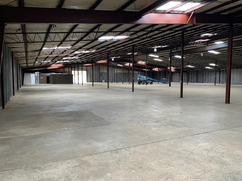 601-605 N Tn-70, Rogersville, TN for lease - Building Photo - Image 3 of 11