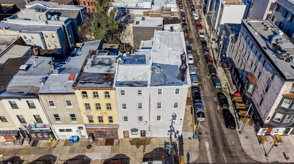 701-703 W Girard Ave, Philadelphia, PA à vendre - Photo du bâtiment - Image 2 de 29