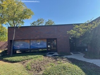 More details for 925 N Plum Grove Rd, Schaumburg, IL - Office for Lease