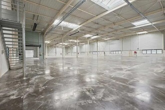 Office in Saint-Priest for lease Interior Photo- Image 1 of 7