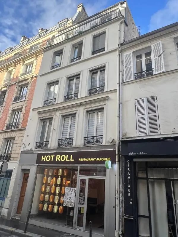 6 Rue Truffaut, Paris for sale Building Photo- Image 1 of 4