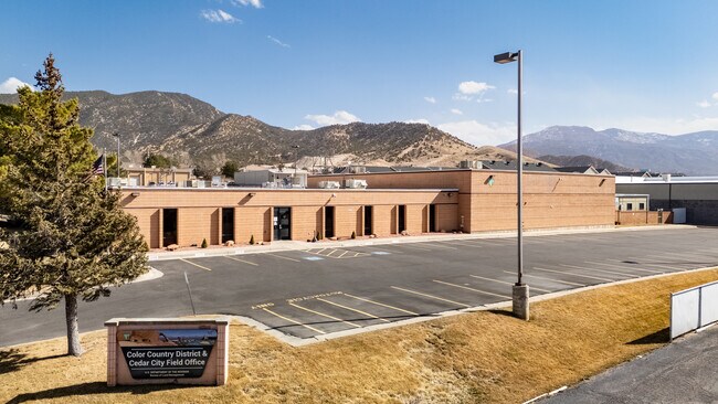 More details for 176 Dl Sargent Dr, Cedar City, UT - Office for Sale