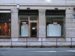 Retail in Tortosa, Tarragona for lease Building Photo- Image 1 of 4