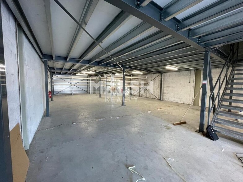 125 Rue Du Chat Botte, Beynost à louer - Photo intérieure - Image 2 de 7