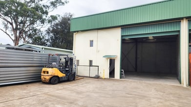 146 Toongabbie Rd, Girraween for lease Building Photo- Image 1 of 3