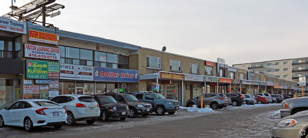 2351-2387 Eglinton Ave E, Toronto, ON à vendre - Photo principale - Image 1 de 1