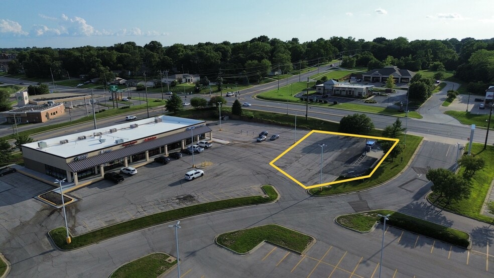 6441 N Prospect Ave, Kansas City, MO for sale - Aerial - Image 3 of 5