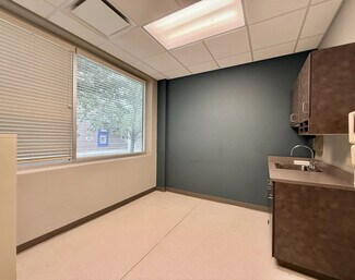 Plus de détails pour 10701 S 72nd St, Papillion, NE - Bureau/Médical à louer