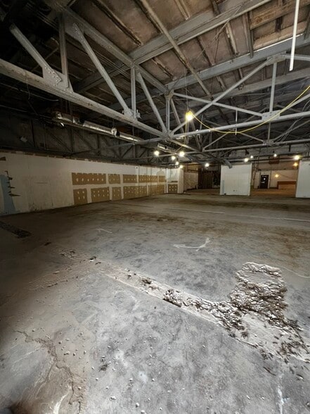 3301 Lancaster Pike, Wilmington, DE à louer - Photo du bâtiment - Image 3 de 5