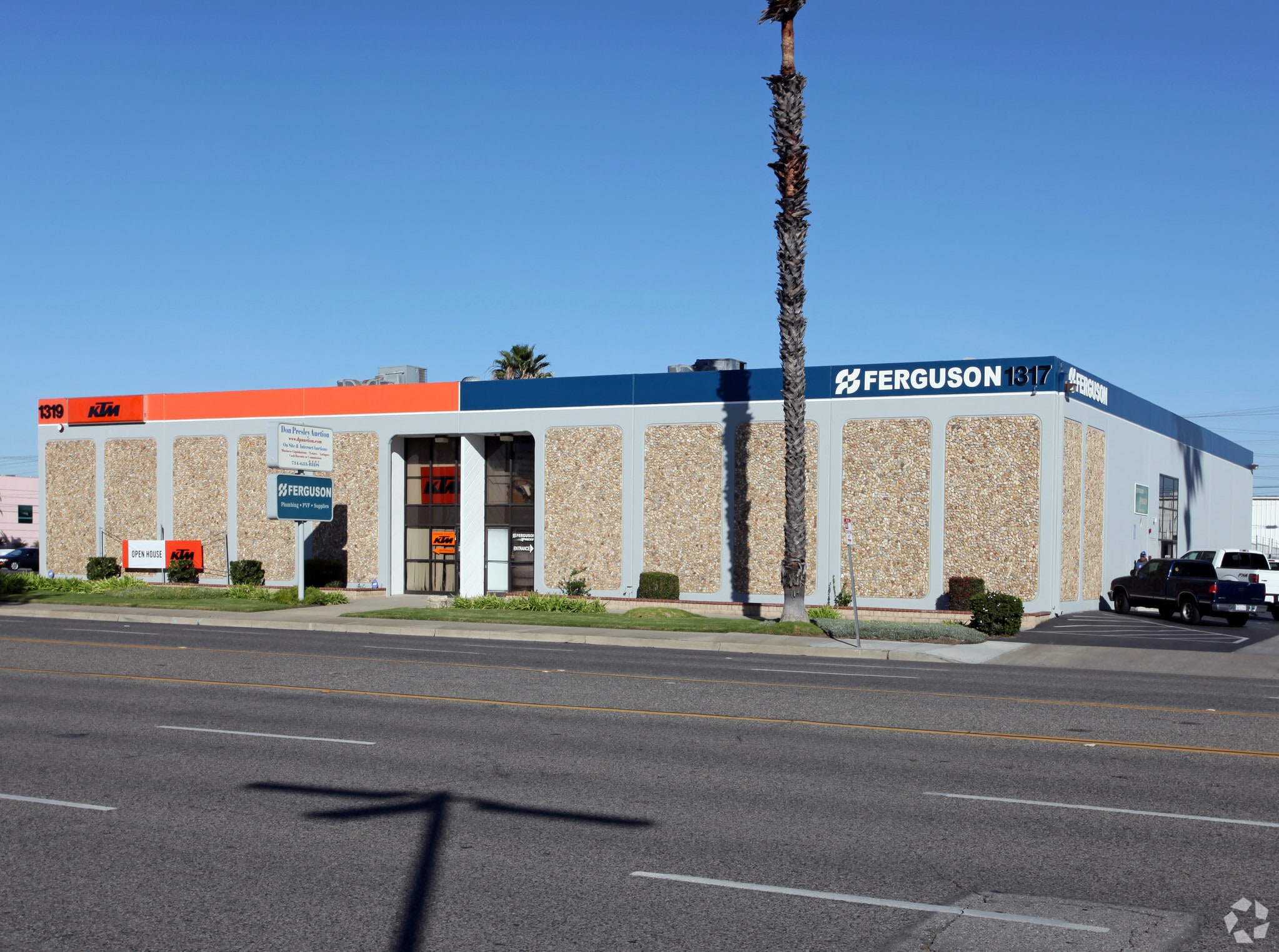 1317-1319 W Katella Ave, Orange, CA for lease Primary Photo- Image 1 of 3