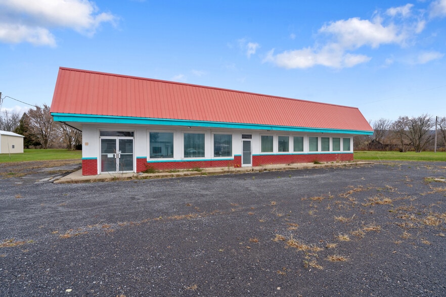 9681 US 20, Cassville, NY for sale - Primary Photo - Image 1 of 31