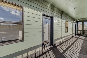 25500 SE Stark St, Gresham, OR à louer Photo du bâtiment- Image 1 de 9