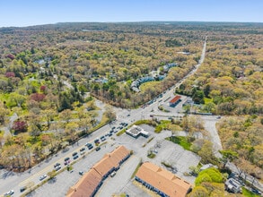 1708 Falmouth Rd, Centerville, MA for lease Interior Photo- Image 2 of 27