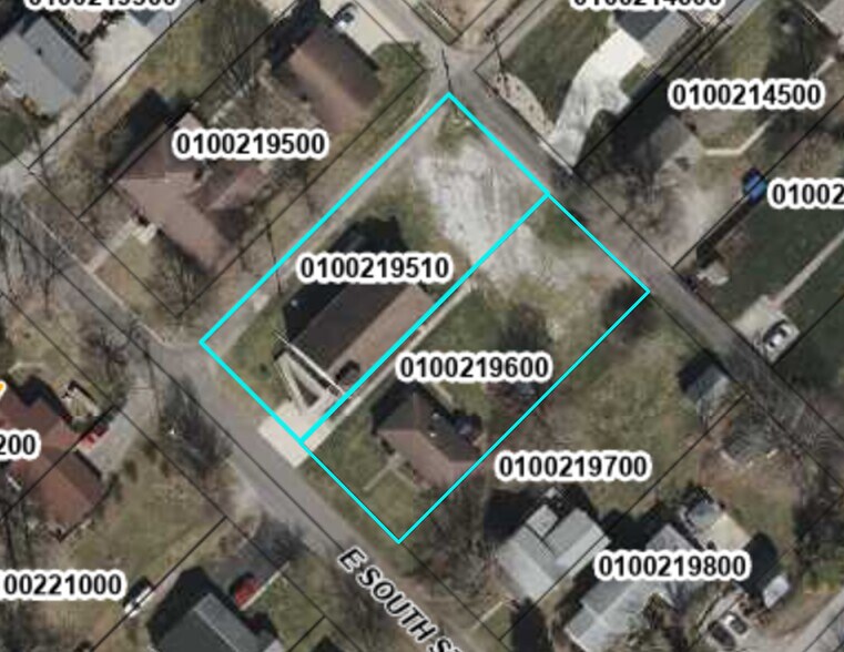 Church and Residential Property for Sale portefeuille de 2 propriétés à vendre sur LoopNet.ca - Photo du bâtiment - Image 2 de 47