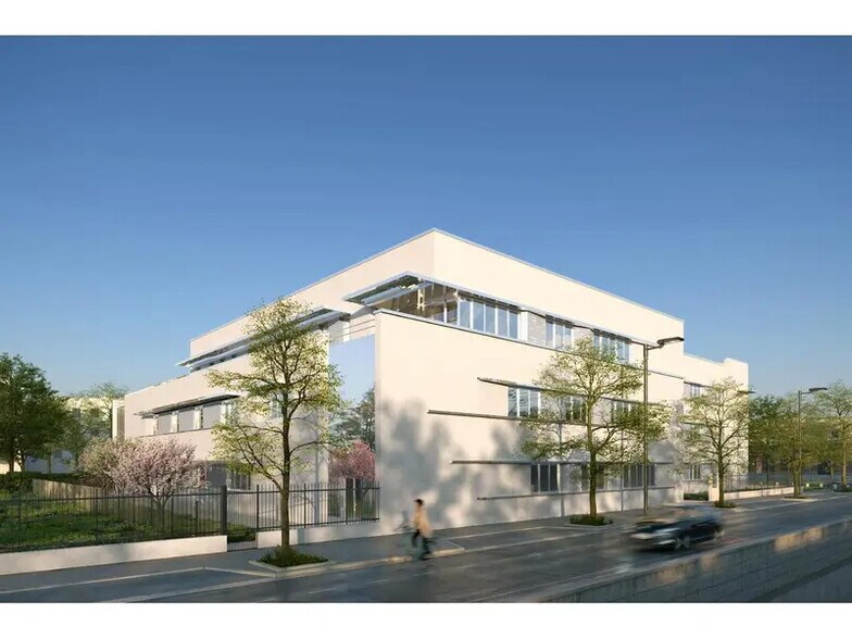 Flex in Gennevilliers for lease - Building Photo - Image 1 of 5