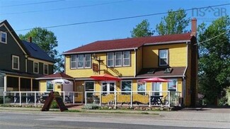 Plus de détails pour 358/360 St George st, Annapolis Royal, NS - Vente au détail à vendre