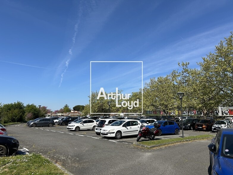 Bureau dans Blagnac à louer - Photo du bâtiment - Image 3 de 26