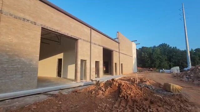 2550 Atlanta Highway Hwy, Cumming, GA à louer - Vidéo sur l’inscription commerciale - Image 3 de 8