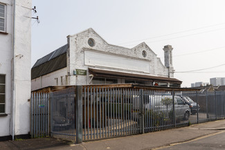 Plus de détails pour 6 Grainger Rd, Southend On Sea - Industriel/Logistique à louer