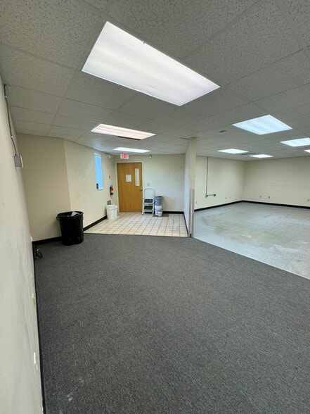 2571 US Route 11, La Fayette, NY à vendre - Photo intérieure - Image 2 de 10