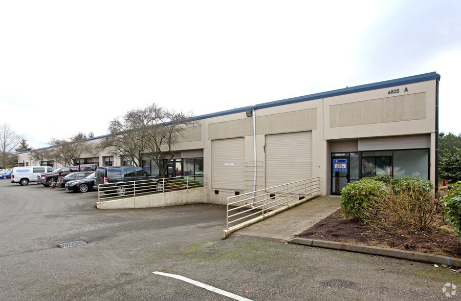 6825 176th Ave NE, Redmond, WA for lease - Building Photo - Image 2 of 3